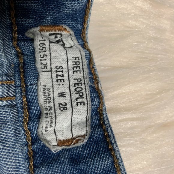 FREE PEOPLE Short Shorts - Picture 5 of 7